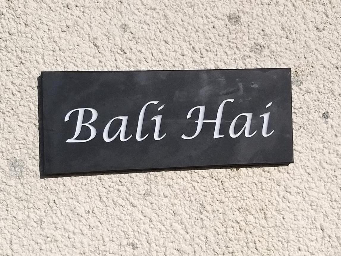 Bali Hai - 3 Bedroom Bungalow - Saundersfoot Dış mekan fotoğraf